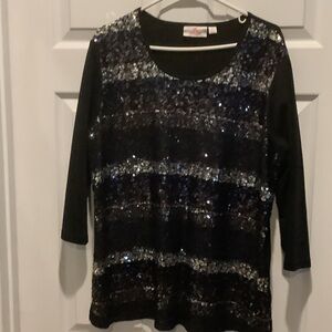 Quacker Factory Black and Silver Sequin with lace accents Long‎ Sleeve Top
